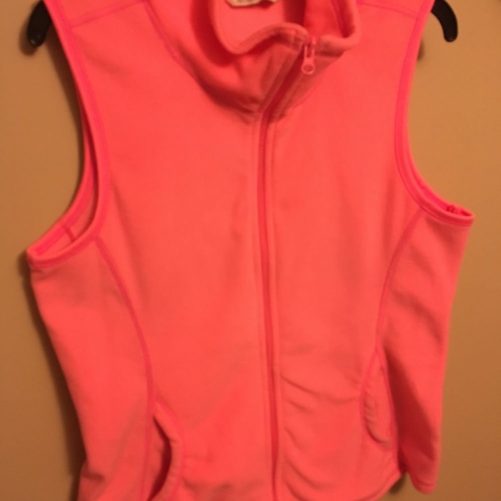 Pink vest - Picture 4 of 6